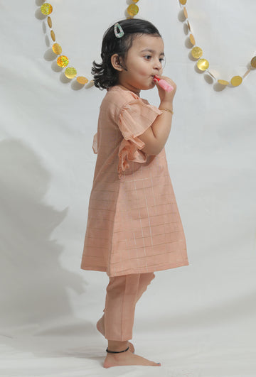Set of 2: Peach Chanderi Kurta with Pants